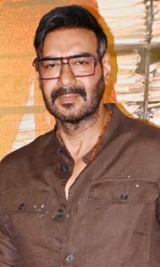 भोजपुरी फिल्मों में जलवा दिखा चुके हैं बॉलीवुड के ये सुपरस्टार्स