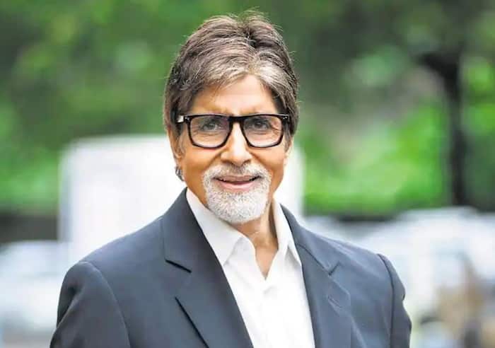 Praises Amitabh Bachchan