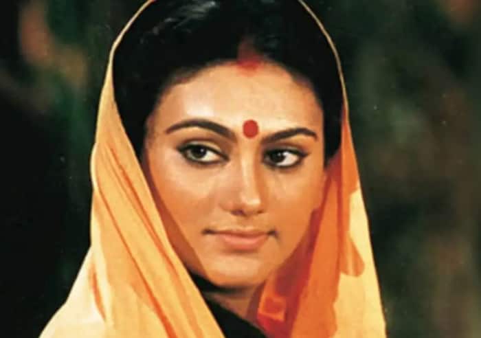 Dipika Chikhlia Daugthers