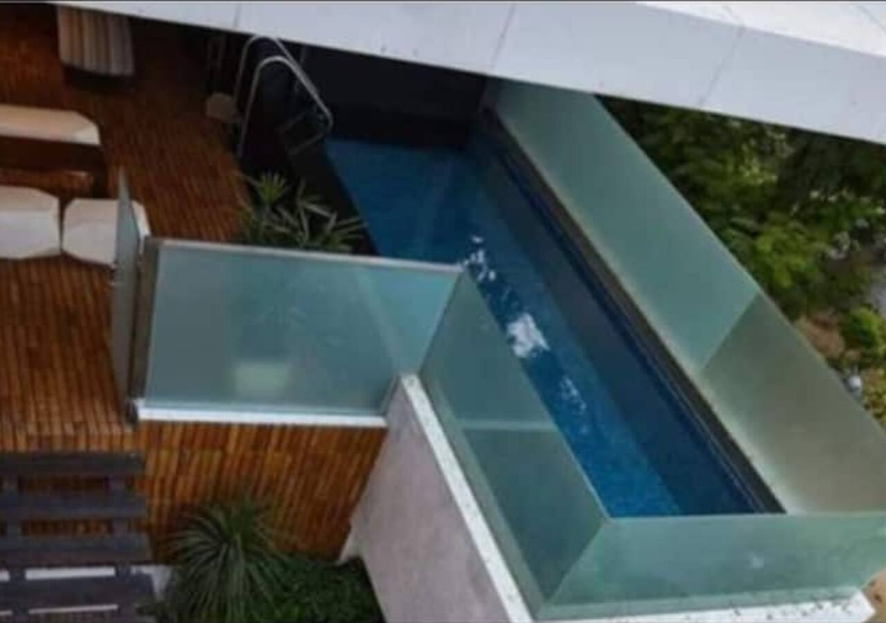 Gorgeous pathways in Virat Kohli's Gurgaon