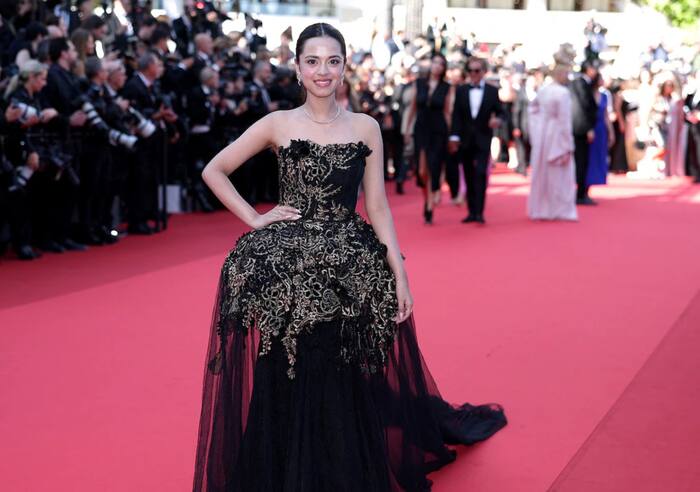 Nitanshi's Outfit at Red Carpet