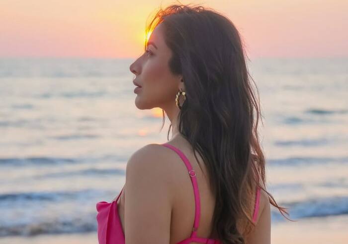 Sophie Choudry Photos