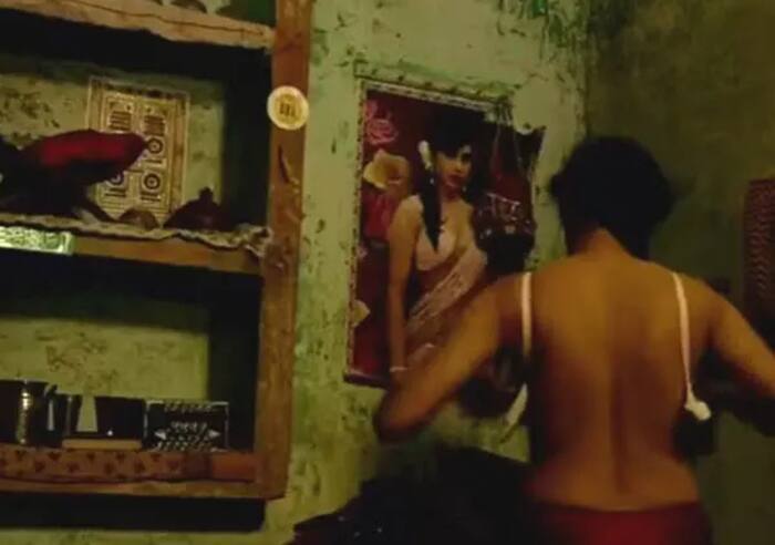 Swara Bhaskar Sex Scene Leaked from Movie Anaarkali of Aarah