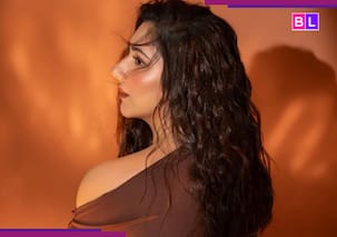 PHOTOS: वन शोल्डर बोल्ड ड्रेस में टीवी की 'संस्कारी बहू' ने इंटरनेट पर लगाई आग, हुस्न के जलवे से फैंस हुए घायल