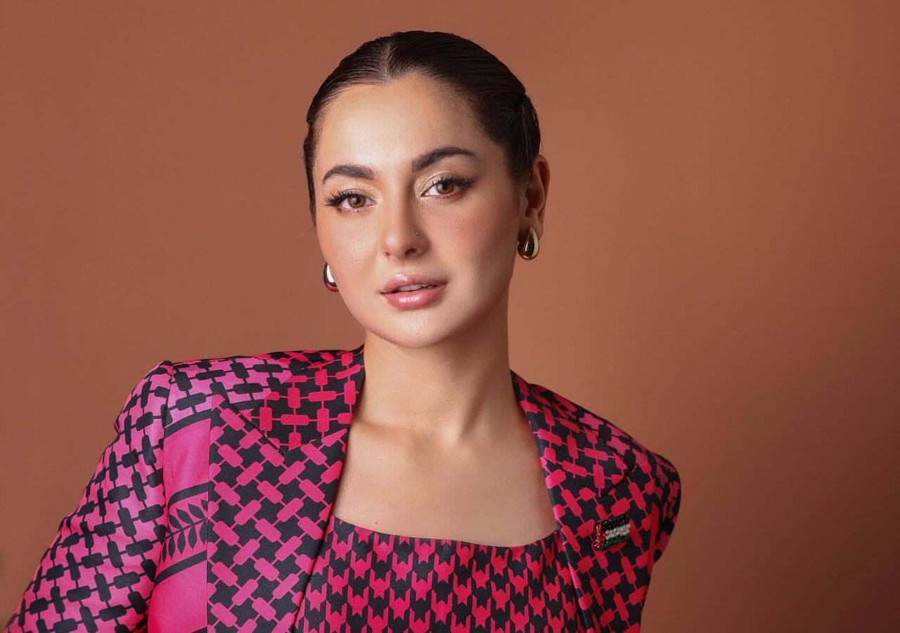 Hania Aamir photos at Rs 25