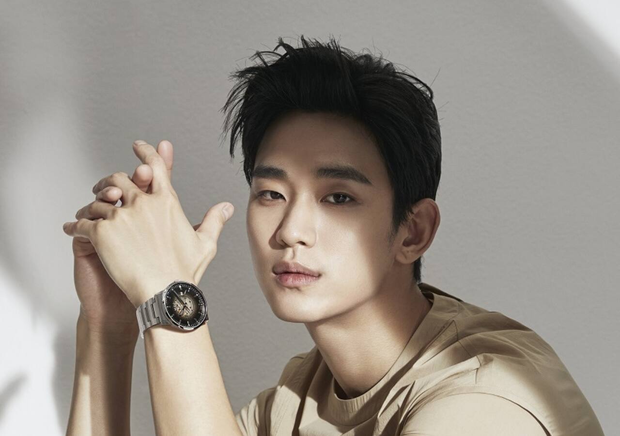 Spreading false information