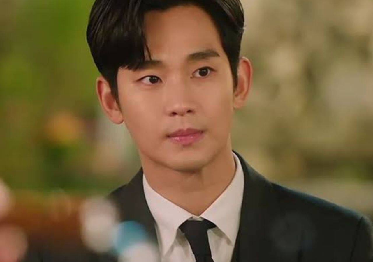 Soo Hyun Sae ROn physical relationship