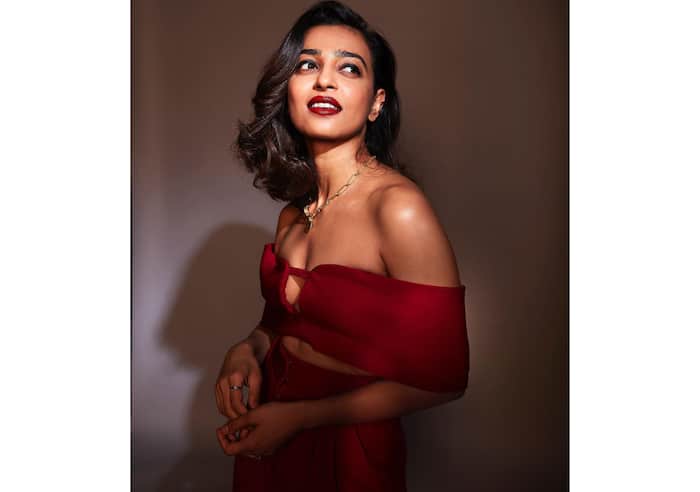 Radhika Apte Nude Clip