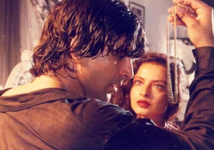 Rekha Akshay Kumar Intimate Scene