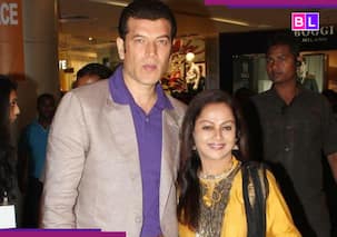 जरीना वहाब ने पति आदित्य पंचोली के अफेयर्स पर तोड़ी चुप्पी, कहा- 'लड़कियां उनको...'