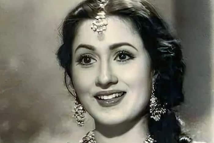 bollywoodlife.com photo