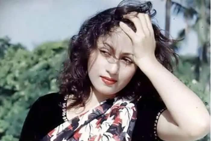 bollywoodlife.com photo