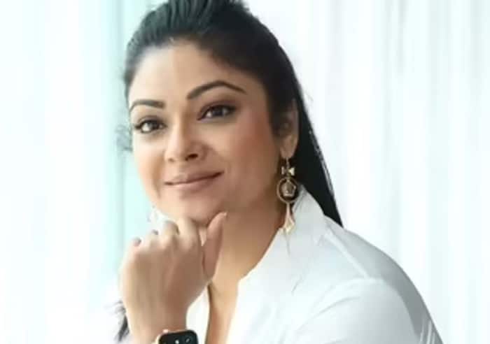 शादीशुदा हैं अभिरामी