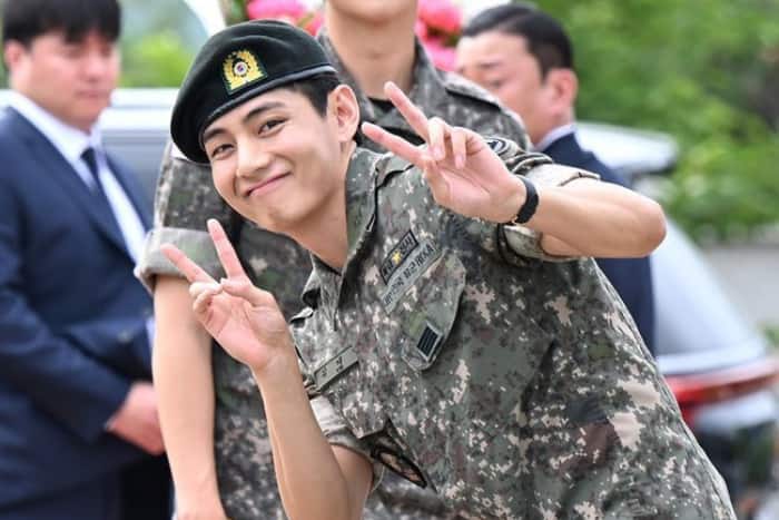 entertainment BTS V has won the position for…