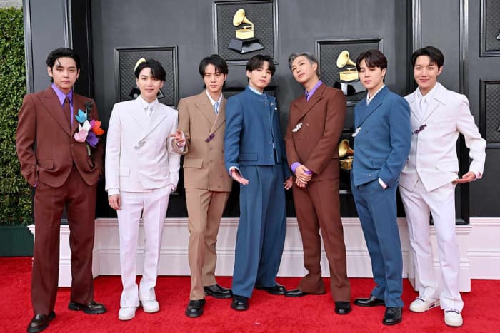 Who are the members of BTS?