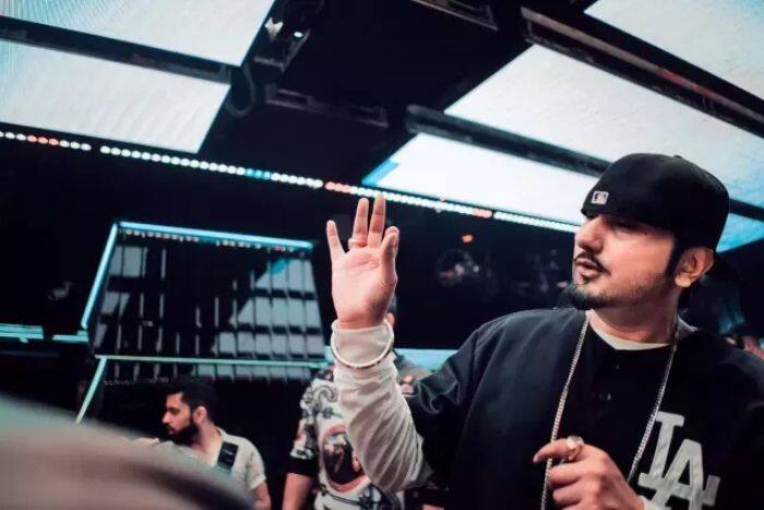 Badshah takes a dig at Honey Singh