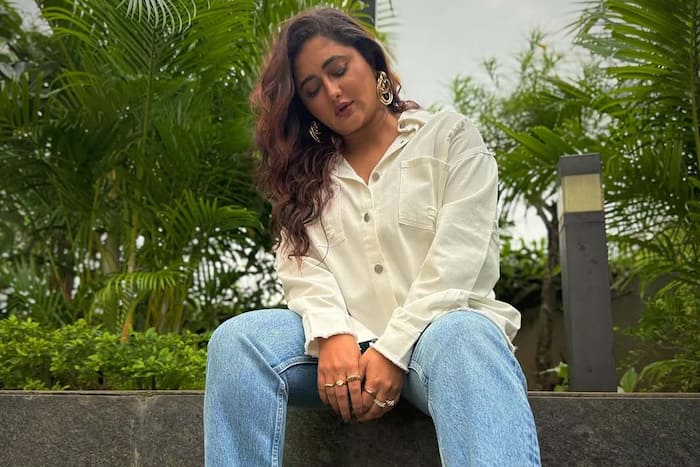 रश्मि देसाई से लोग हुए नाराज