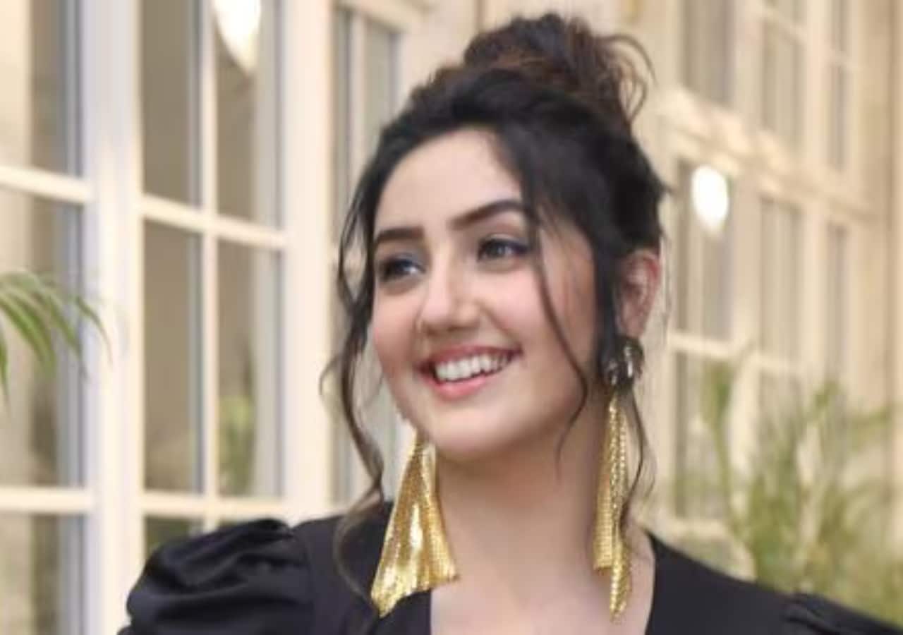 bollywoodlife.com photo