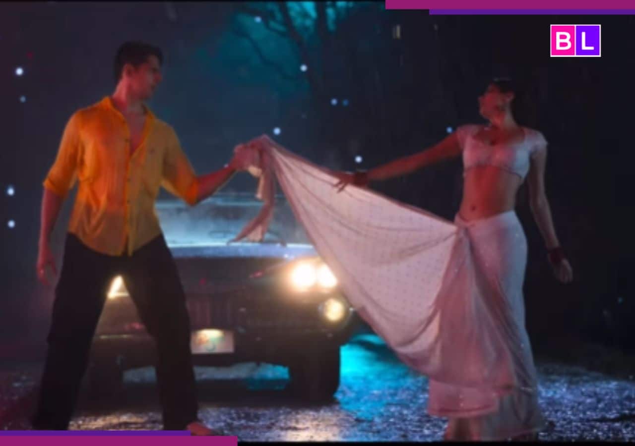 Janhvi Kapoor's 'Bheegi Saari' Song From 'Param Sundari' Released