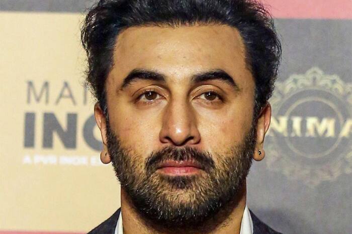 entertainment What was Ranbir doing in the video? entertainment What was Ranbir doing in the video?