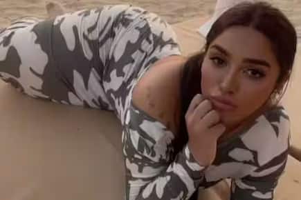 Pakistani Actress Leak 60 Photos - Moonagedaydream.film