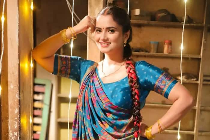 Neelam thinks their team has less unity