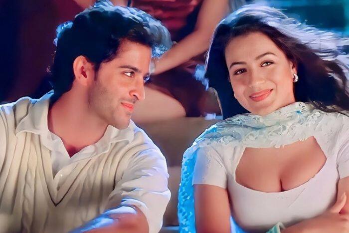 When did Ameesha Patel make her Bollywood debut?