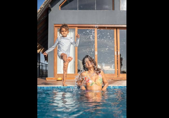 इस तरह किया लुक को कंप्लीट