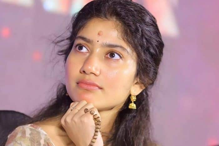 'रामायण' के रोल पर उठे सवाल