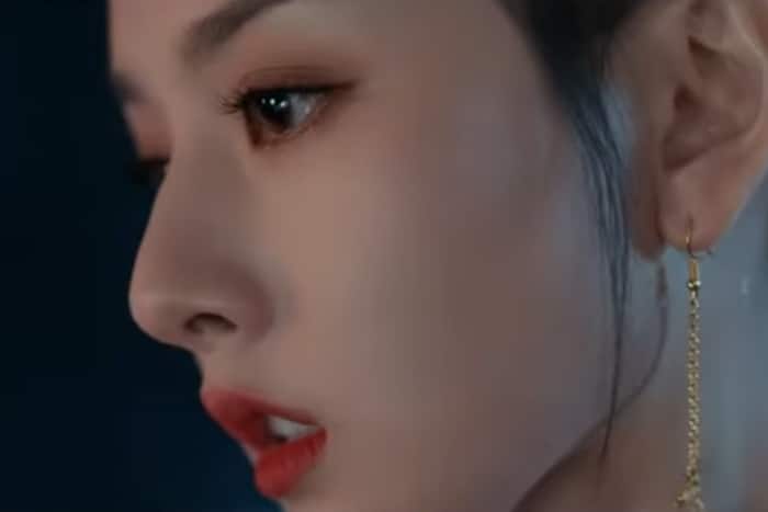 The Prisoner of Beauty