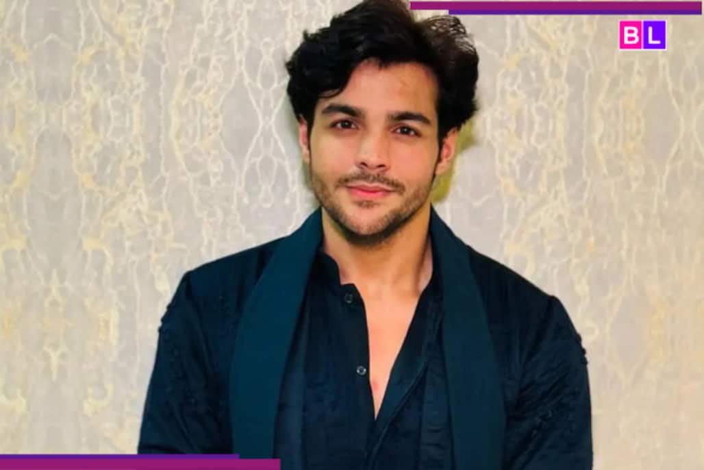 আশীষ চঞ্চলানি তার প্রথম হরর-কমেডি সিরিজ 'একাকি'-এর ট্রেলার প্রকাশ করেছে, যা বিনামূল্যে মুক্তি পাচ্ছে...,