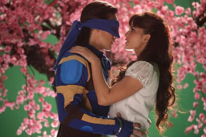 रेमो डिसूजा ने दोनों स्टार्स को समझाया सीन