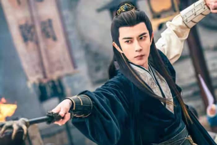 Has Yu Menglong's mother vanished after his death?