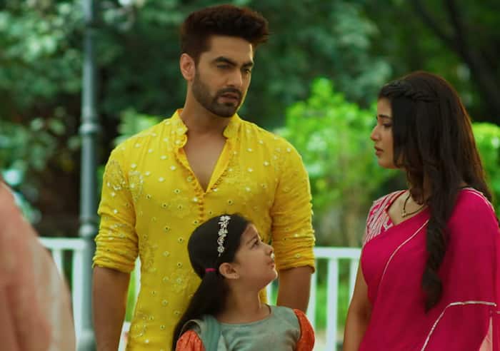 स्पेशल जगह पर जाएगा अरमान