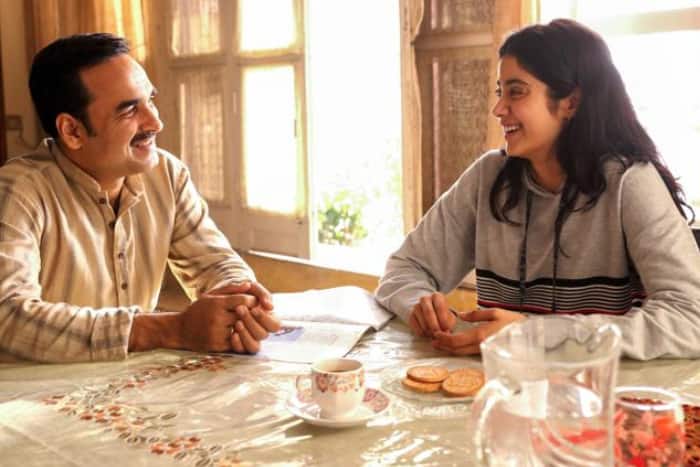 Pankaj Tripathi & Janhvi Kapoor (Gunjan Saxena)