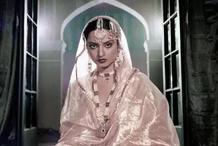 A conversation during the National Film Awards ceremony