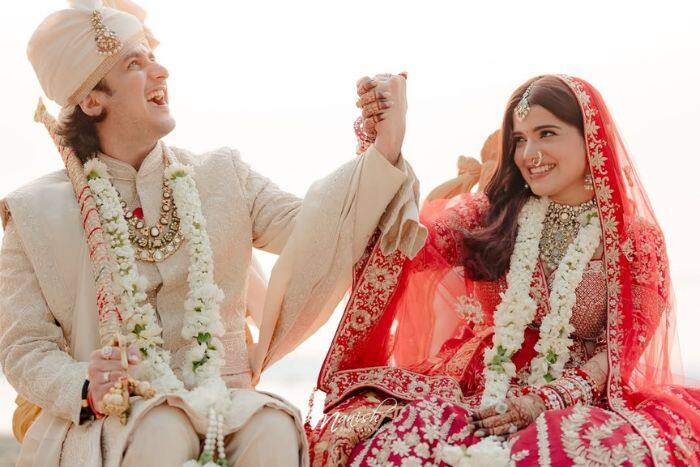 दुल्हन बनीं दिशा का खूबसूरत लुक, फैंस को भाया