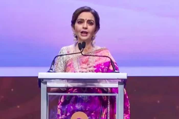 entertainment Championing Healthcare for All