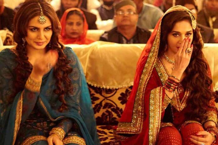 Huma Qureshi role in Dedh Ishqiya