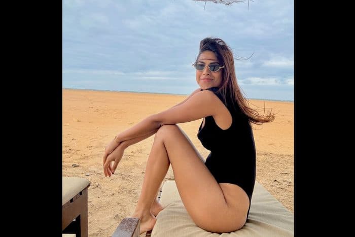 फोटोज को Nia Sharma ने दिया ये खास कैप्शन