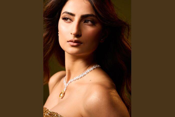 पलक ने चुनी ऐसी एक्सेसरीज