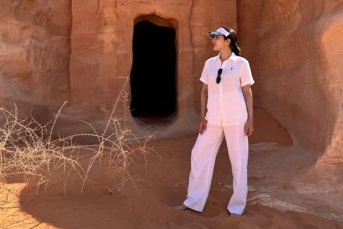 सारा ने सऊदी में दिखाया बिंदास अंदाज