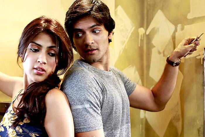 रिया चक्रवर्ती ने पहले किसिंग सीन देने से किया मना