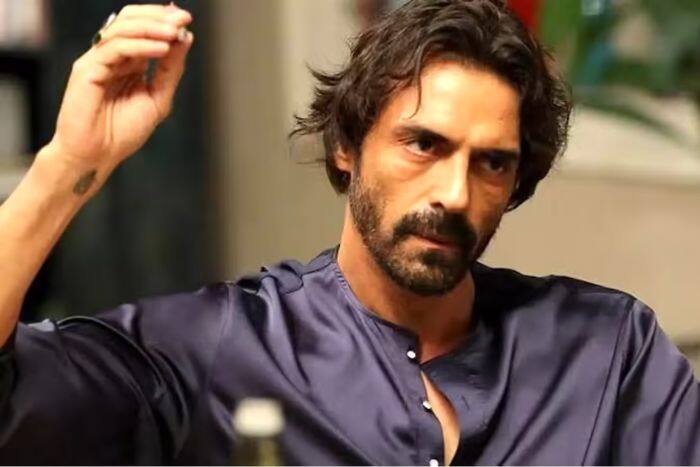 'राजनीति' , ग्रे शेड में दमदार रोल