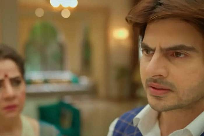 अनुपमा को धोखा देगी रजनी