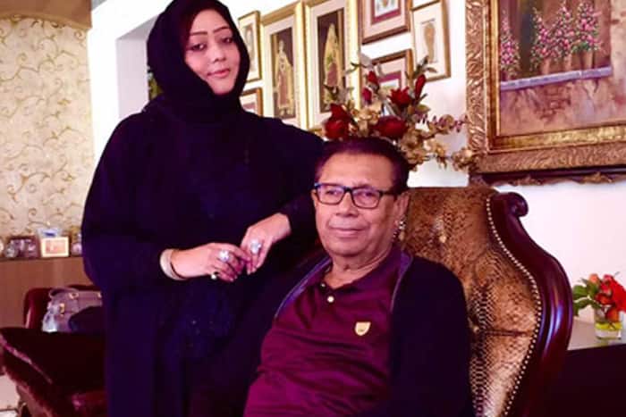 रुचिका पांडे पहनने लगी हैं हिजाब