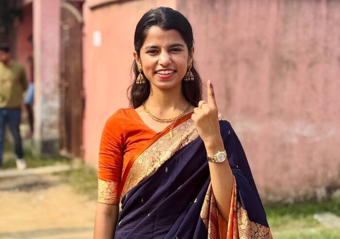 मैथिली ठाकुर