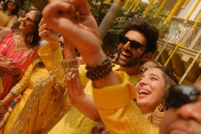 Star's surprise performance