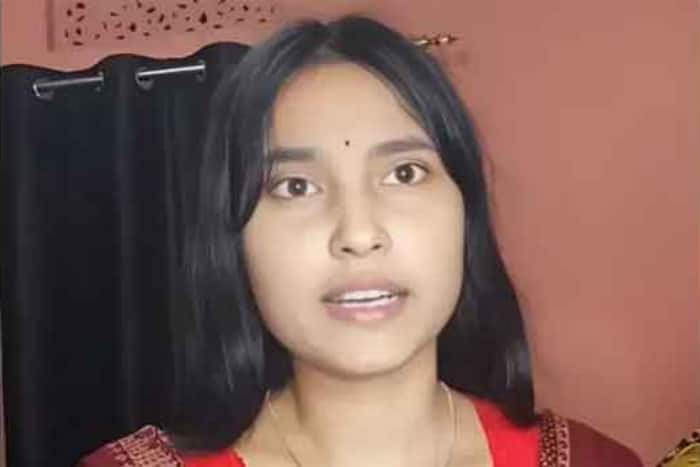 What was Sweet Zannat's viral video controversy about?