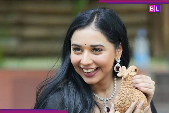 Tanya Mittal’s CRAZE shines across 75 Delhi Metro stations Tanya Mittal’s CRAZE shines across 75 Delhi Metro stations
